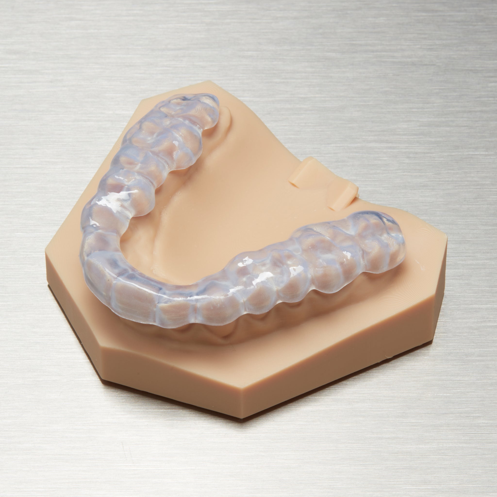 Formlabs® Dental LT Clear Resin V2 - 1L for Form 4B 3D printers - Fitted Dental Guard with Dental Model